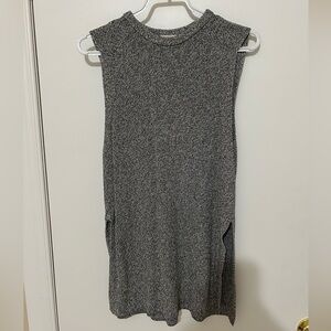 Wilfred Charcoal Sleeveless Shirt